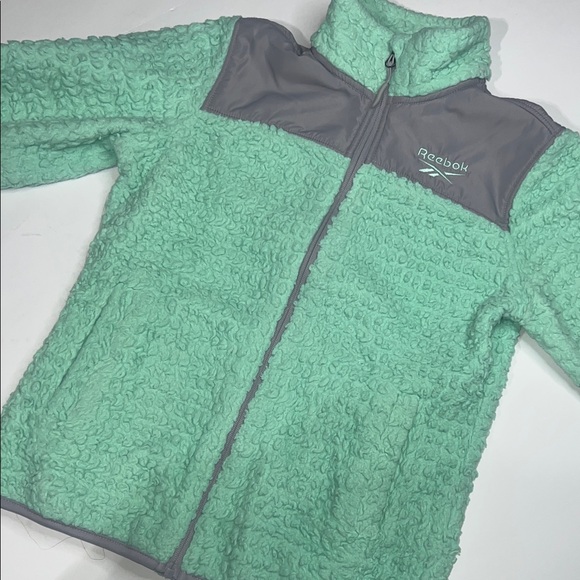 Reebok Light Green and Gray Sherpa Jacket - Picture 4 of 9